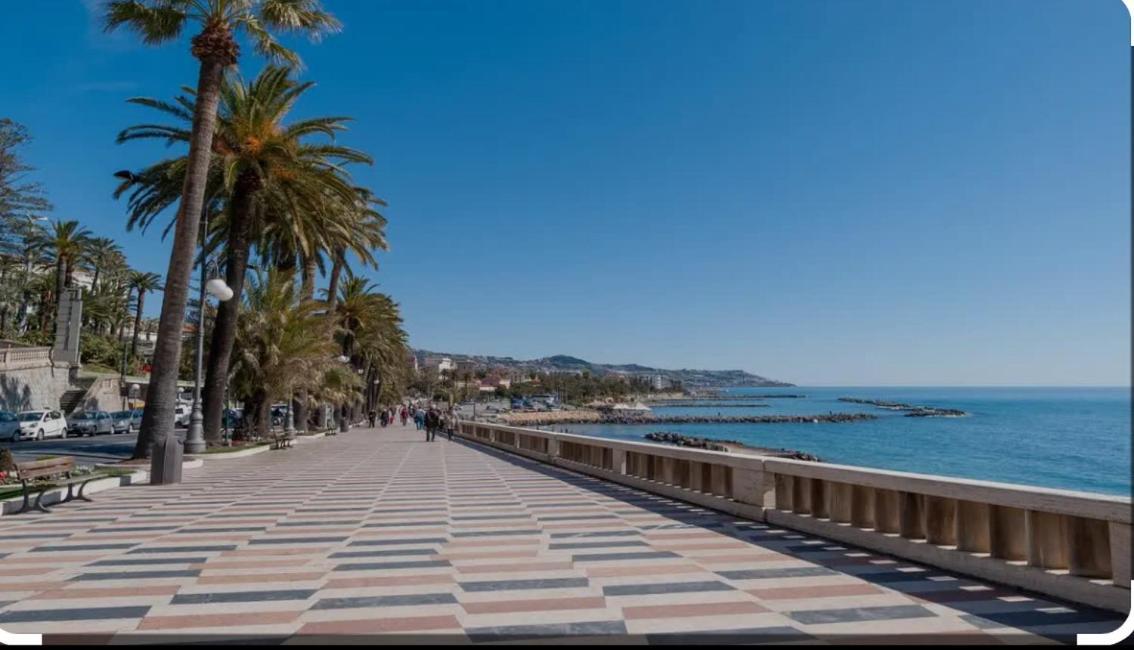 Ampio Appartamento Centrale Sanremo Eksteriør bilde