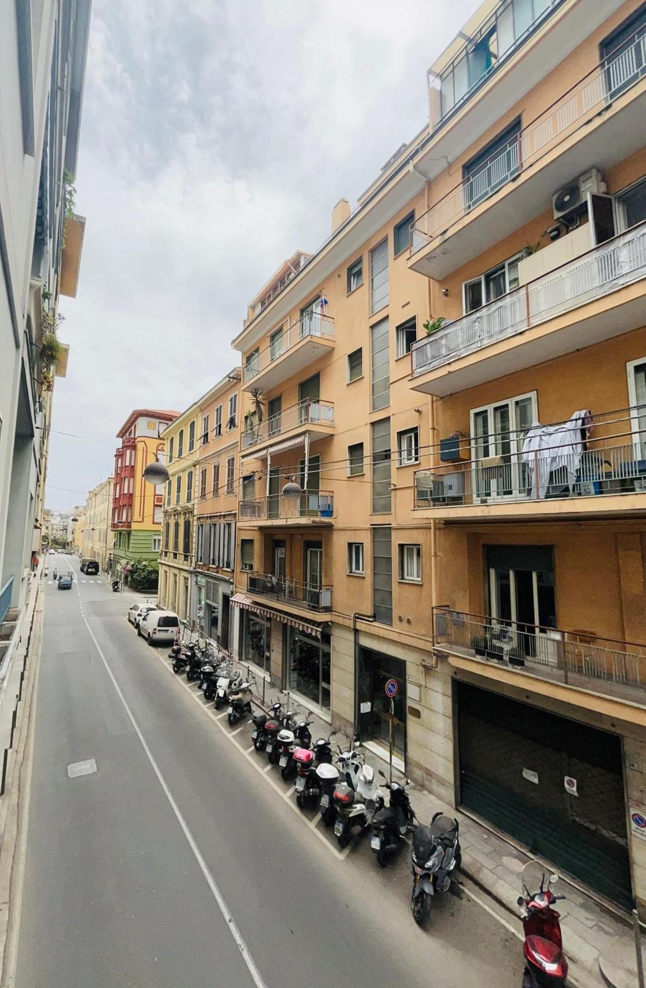 Ampio Appartamento Centrale Sanremo Eksteriør bilde