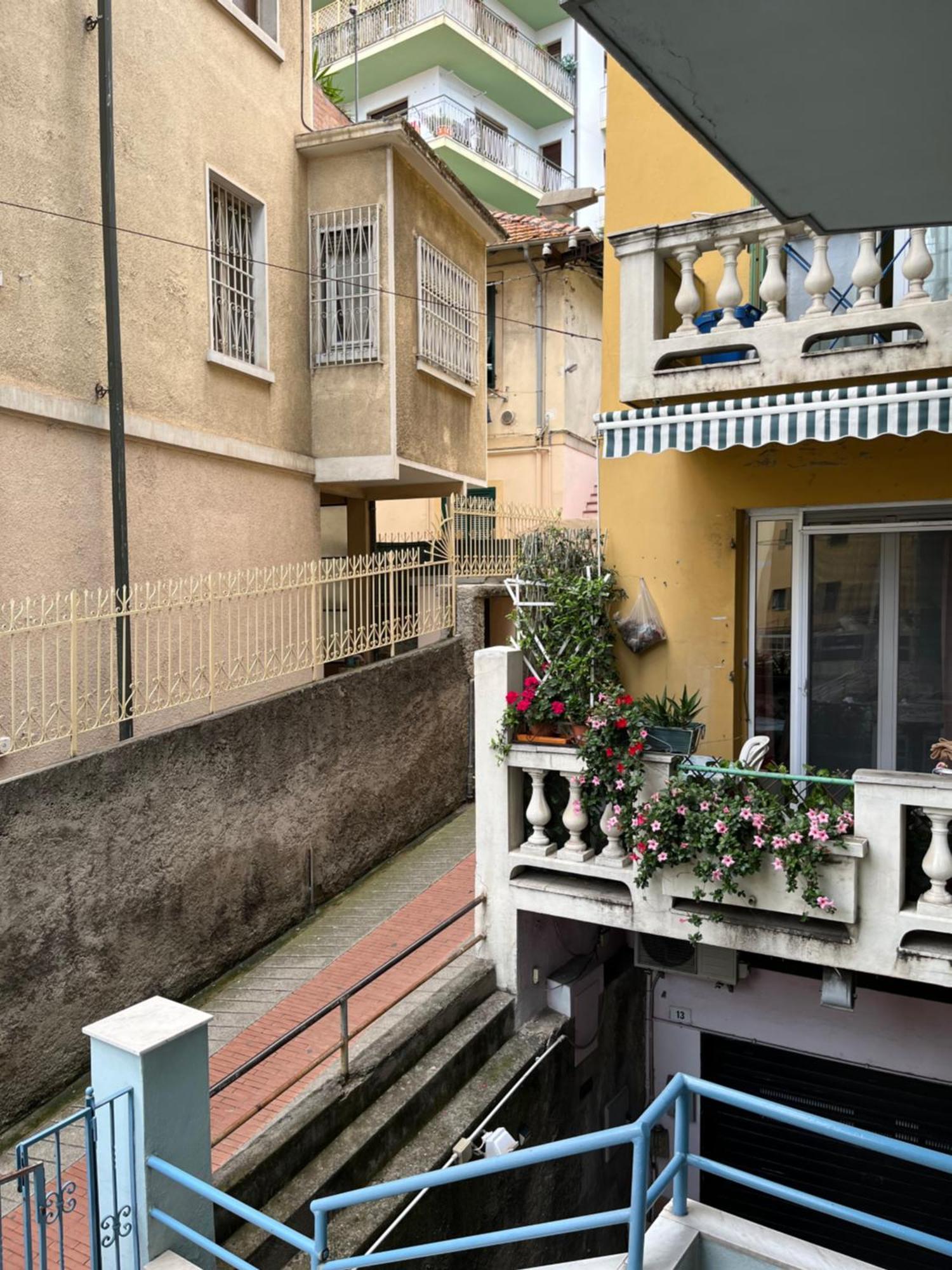 Ampio Appartamento Centrale Sanremo Eksteriør bilde